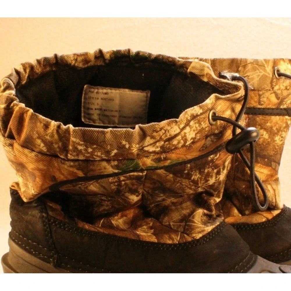 Itasca Youth 5 Realtree Camouflage Winter Snow Boots Waterproof Insulated